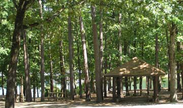 Camping on Lake Ouachita at Brady Mountain